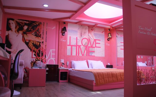 Time Motel