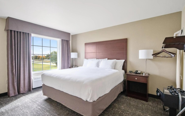 Cobblestone Hotel & Suites - Austin