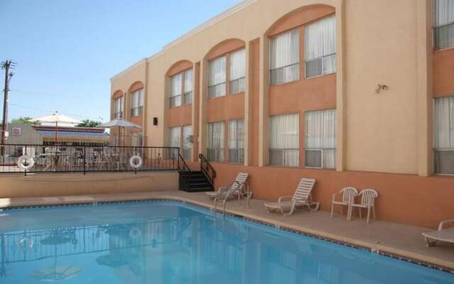 Barcelona Suites