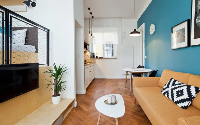 Cosy Design Apartment II