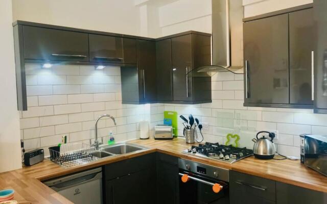 PJ's Central Ventnor Holiday Apartment