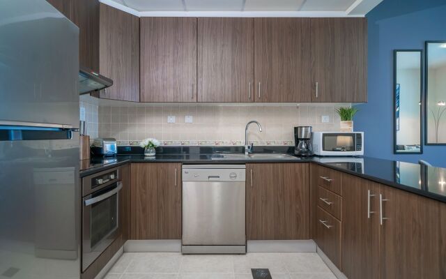 Stylish apt. with incredible views Elite Residence