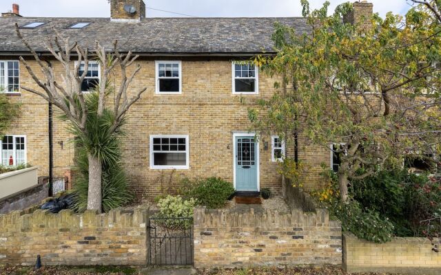 The Putney Villas