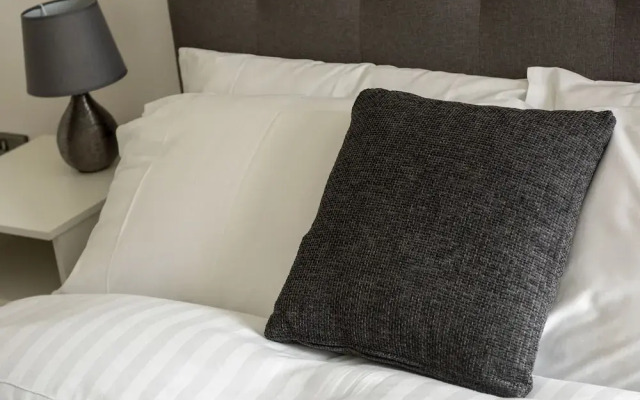 Cosy 2BR Apt Arndale Northern Qtr