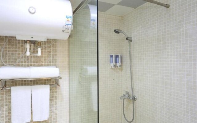TA9 Rengency Fiesta Holiday Hotel