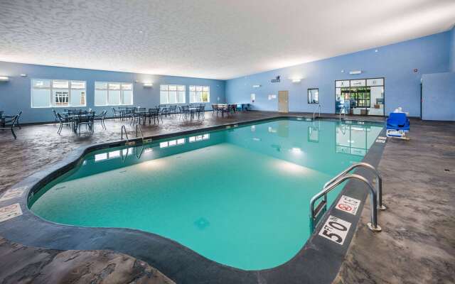 AmericInn by Wyndham Green Bay Near Stadium