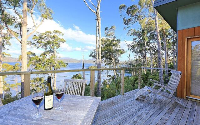 Stewarts Bay Lodge