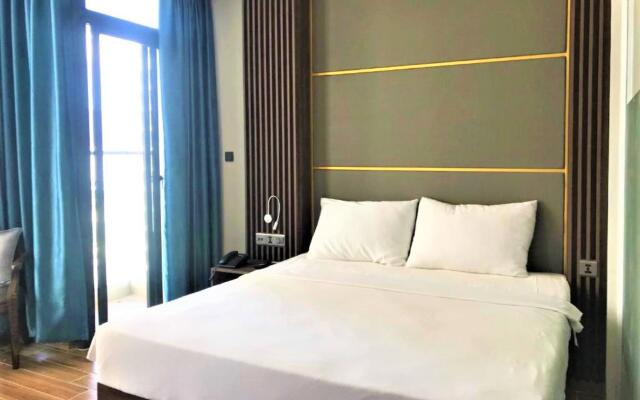 Grand Beach Hotel