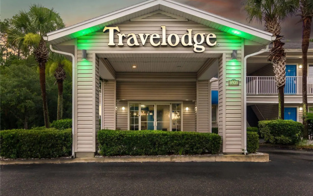 Travelodge Suites by Wyndham MacClenny/I-10