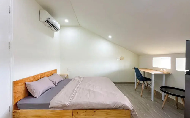 Siris Lune Residence