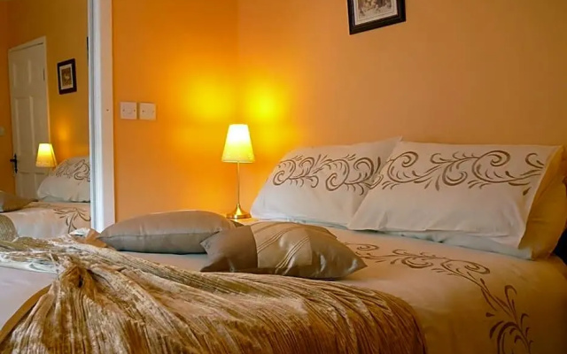 Annalee House B&B