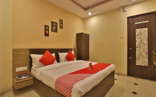 OYO 11867 Hotel Nilkanth Inn