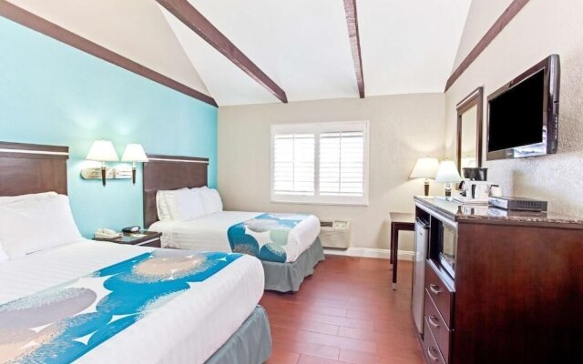 Days Inn by Wyndham Long Beach City Center
