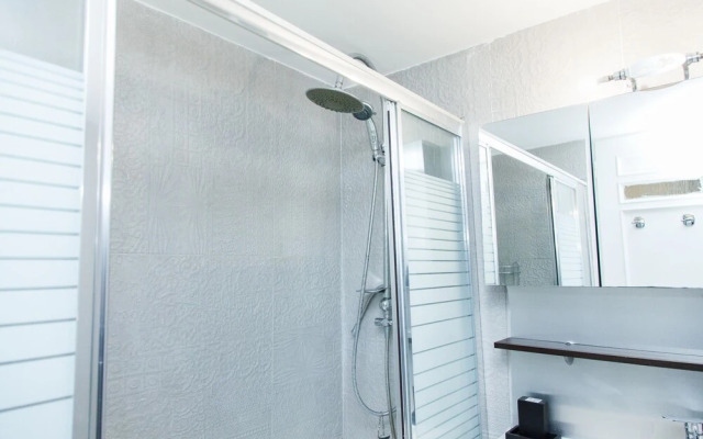 Luxury Apt in central Athens
