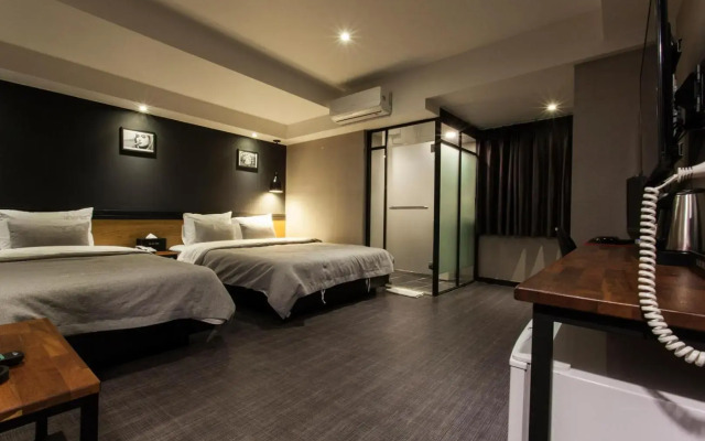The Last Hotel