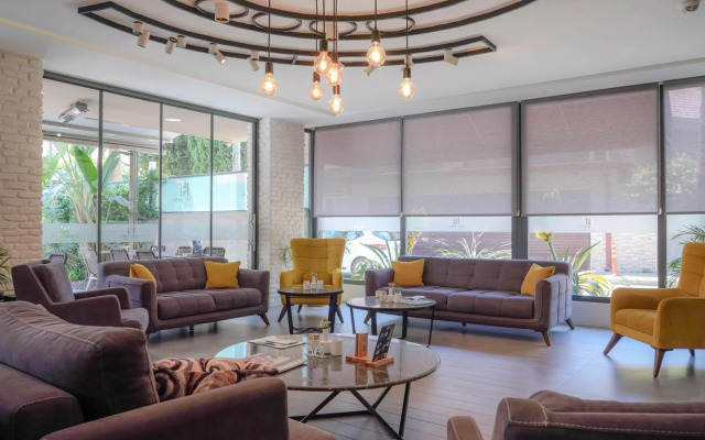 Laren Family Hotel & Spa -  Boutique Hotel