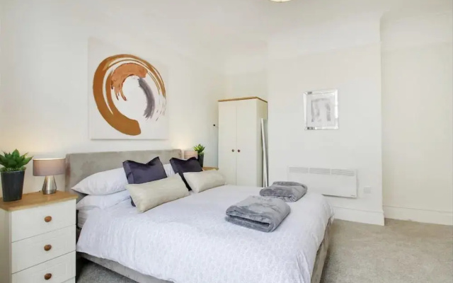 Stunning 2-bed Apartment in Tunbridge Wells