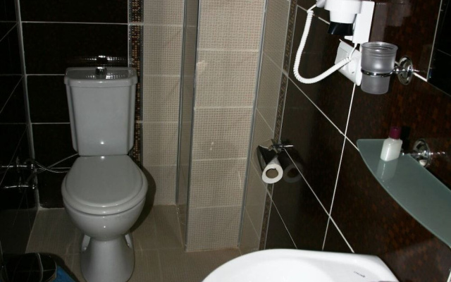 Firat Otel