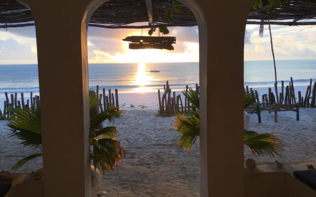 Uhuru Beach Hotel