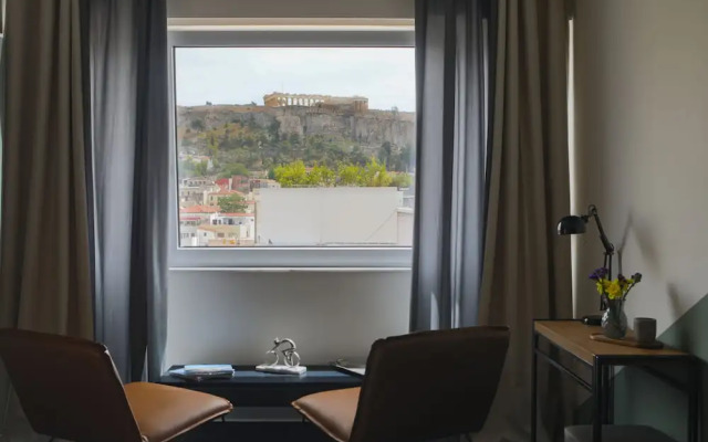 Elite Ermou Suites