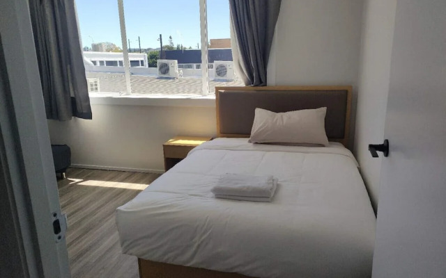 2 Double 5 Single 2 Sofa Beds Suite 1