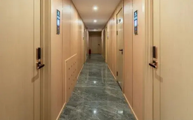 Changchun Qiyi Boutique Hotel (Sports College Branch)