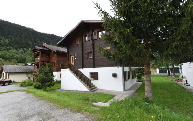Elegant Apartment in Fieschertal near Forest