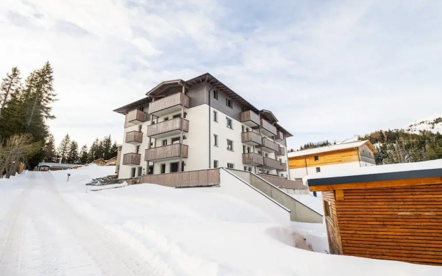 Spacious 4-bedroom Penthouse in Katschberghohe