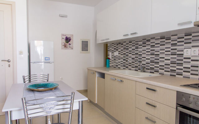 Naxos Mare Studios