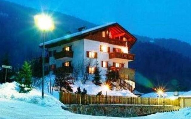 Piccolo Hotel Obereggen