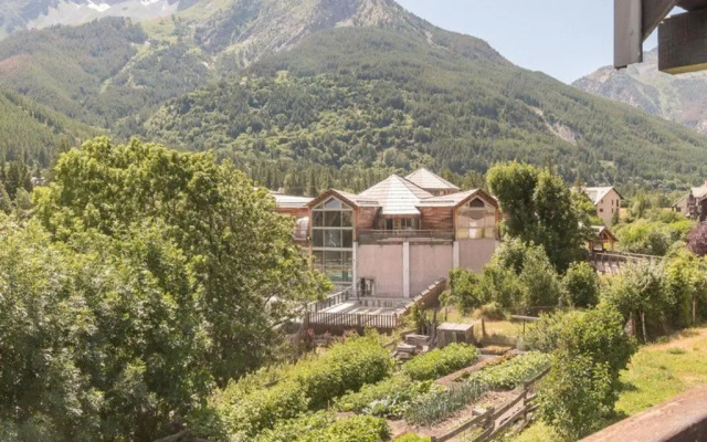 Appartement Le Monêtier-les-Bains, 3 pièces, 6 personnes - FR-1-330F-146