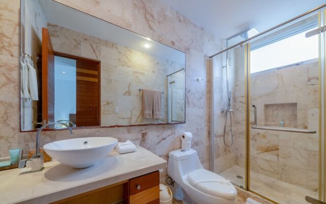 Mujeres Bailando by NAS