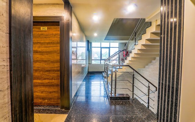 FabHotel Rudra Inn & Cafe I