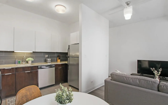 Cozy Studio - Del Prado 817