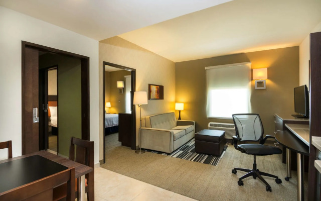 Homewood Suites by Hilton Queretaro, Mexico