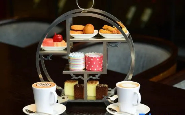 Kande Grand Land Hotel