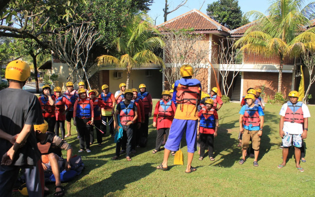 Bumi Cikeas Convention Resort