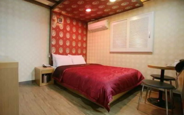 Shinchon Grand Prix Motel