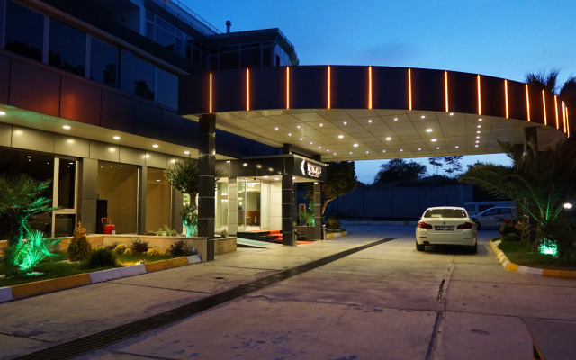 Ada Newday Resort Hotel