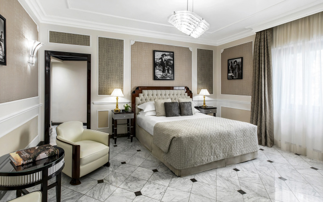 Отель Baglioni Regina 