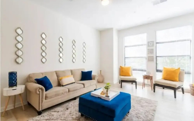 Luxury Apartment Uptonw Wi-Fi Gym 233