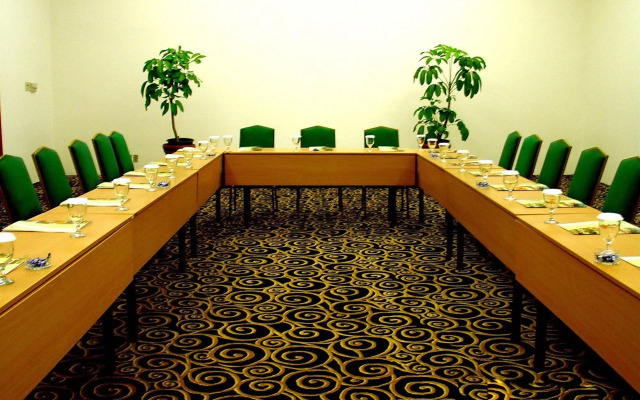 Grand Cemara Hotel