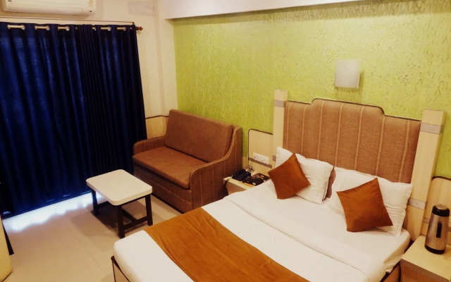 Hotel Vishal Plaza