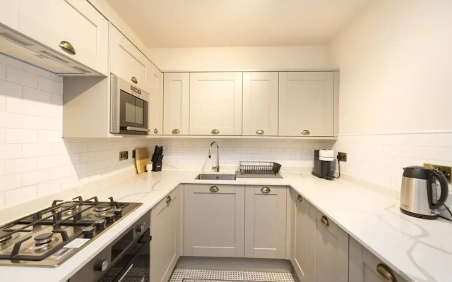 JOIVY Stylish 2bed Flat Near Calton Hill