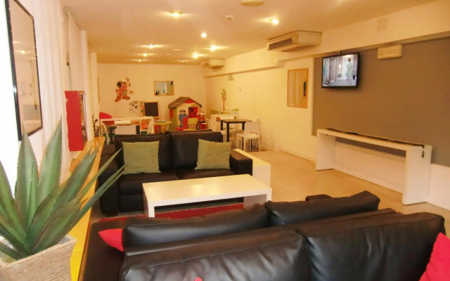 Hotel Desire'