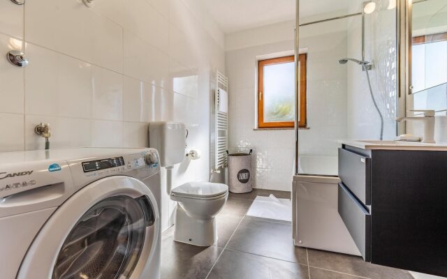 Awesome Apartment in Pula With Wifi and 5 Bedrooms