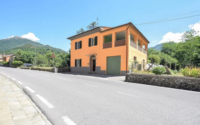 Amazing Home in Astracaccio LU With 2 Bedrooms