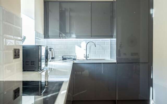 Two Bedroom Ipswich Luxury Retreat Self Check-in