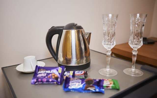Grand Pyramids View Guesthouse