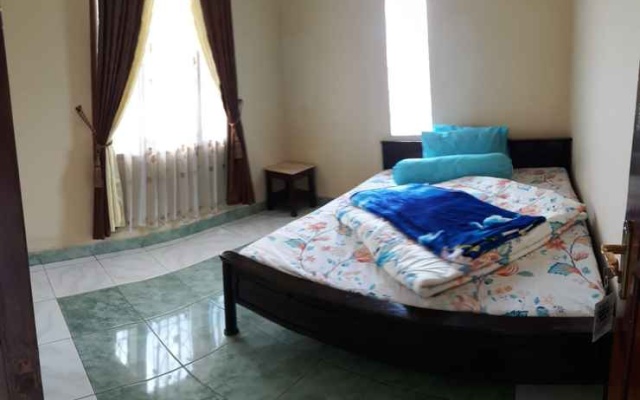 Homestay Bukitmas Syariah – Guest Rooms – Dieng Kulon